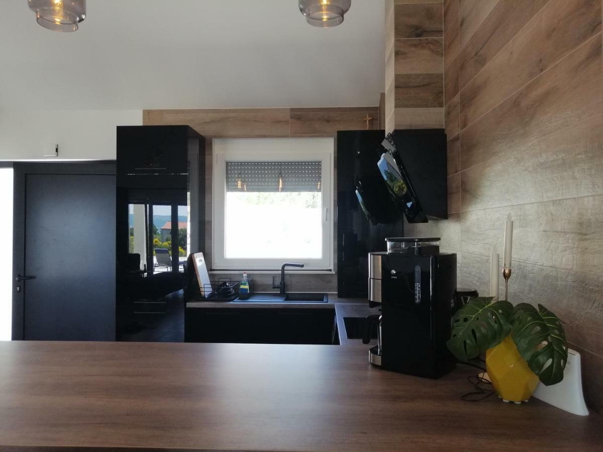 Villa Orao Kaštel Novi Dış mekan fotoğraf