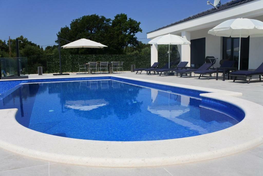 Villa Orao Kaštel Novi Dış mekan fotoğraf