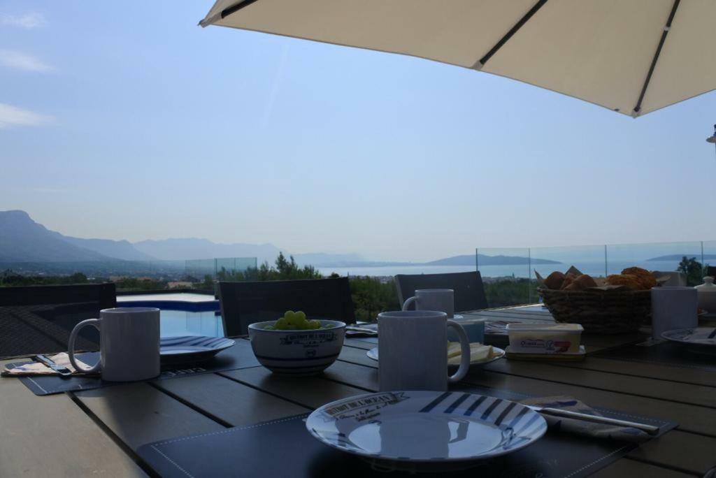 Villa Orao Kaštel Novi Dış mekan fotoğraf