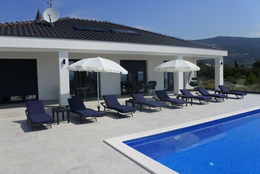 Villa Orao Kaštel Novi Dış mekan fotoğraf